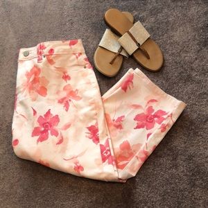Croft & Barrow floral capris